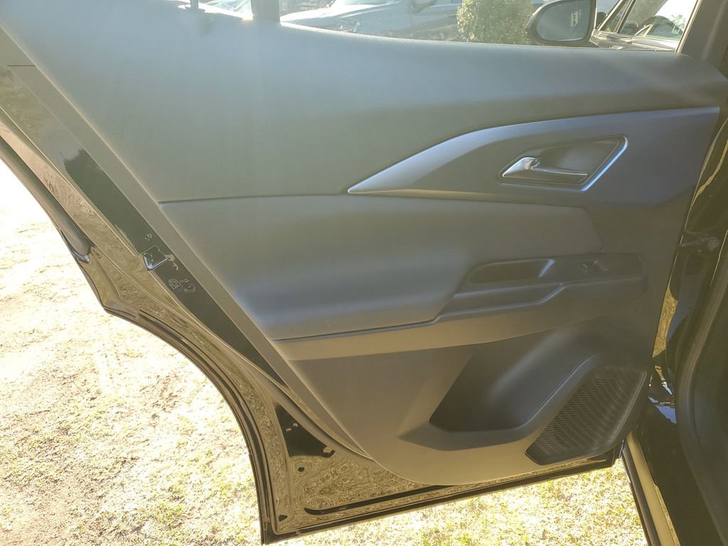 Used 2026 Chevrolet Equinox EV LT image 15