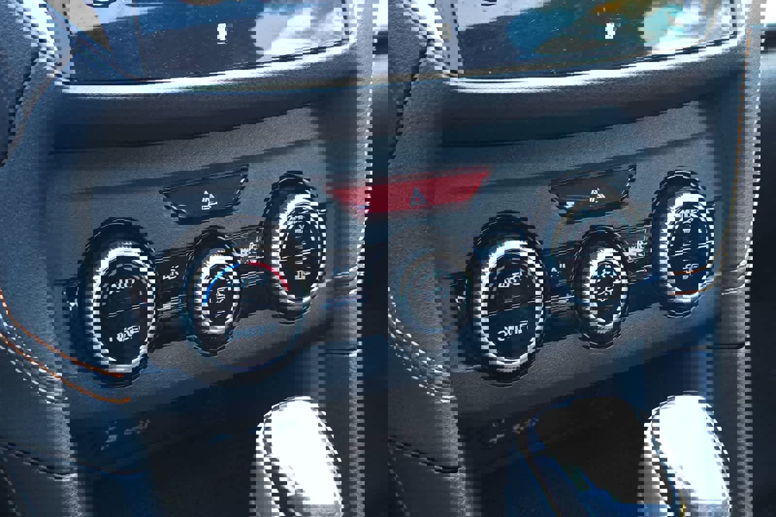 Used 2020 Subaru Crosstrek 2.0i Limited w/ Moonroof Package w/Navigation image 23