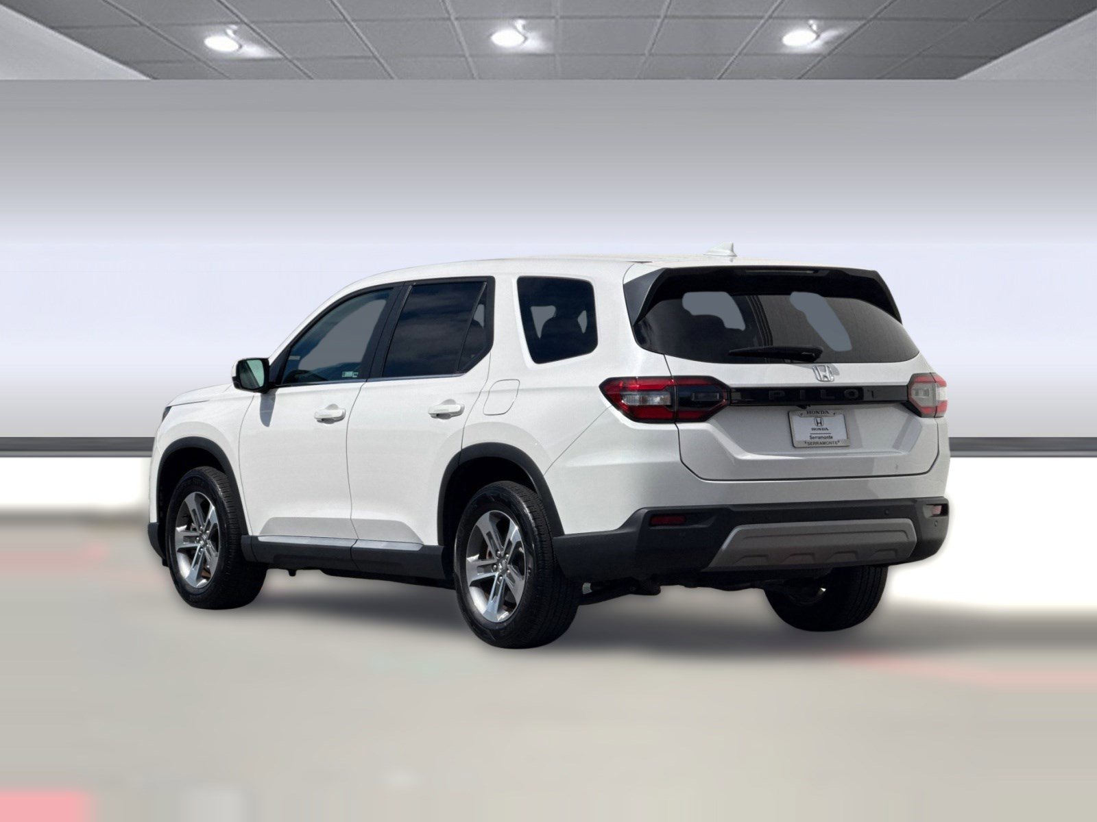 Used 2024 Honda Pilot EX-L image 3