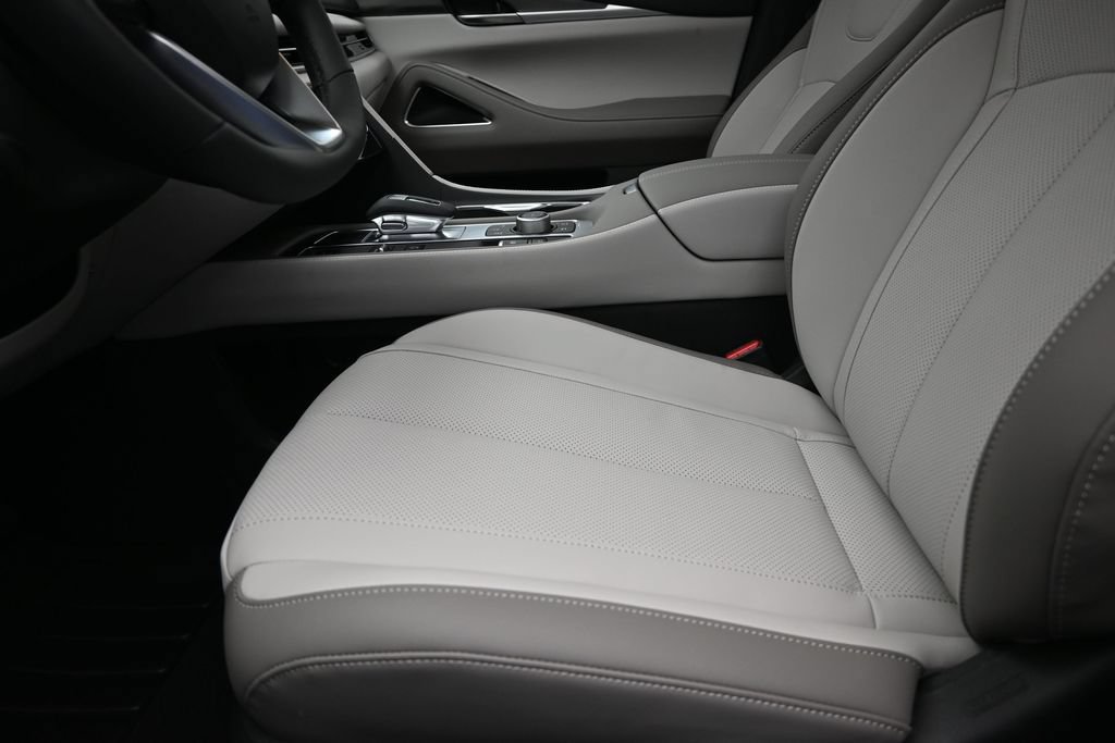 New 2027 INFINITI QX60 Luxe w/ Cargo Package FWD image 13
