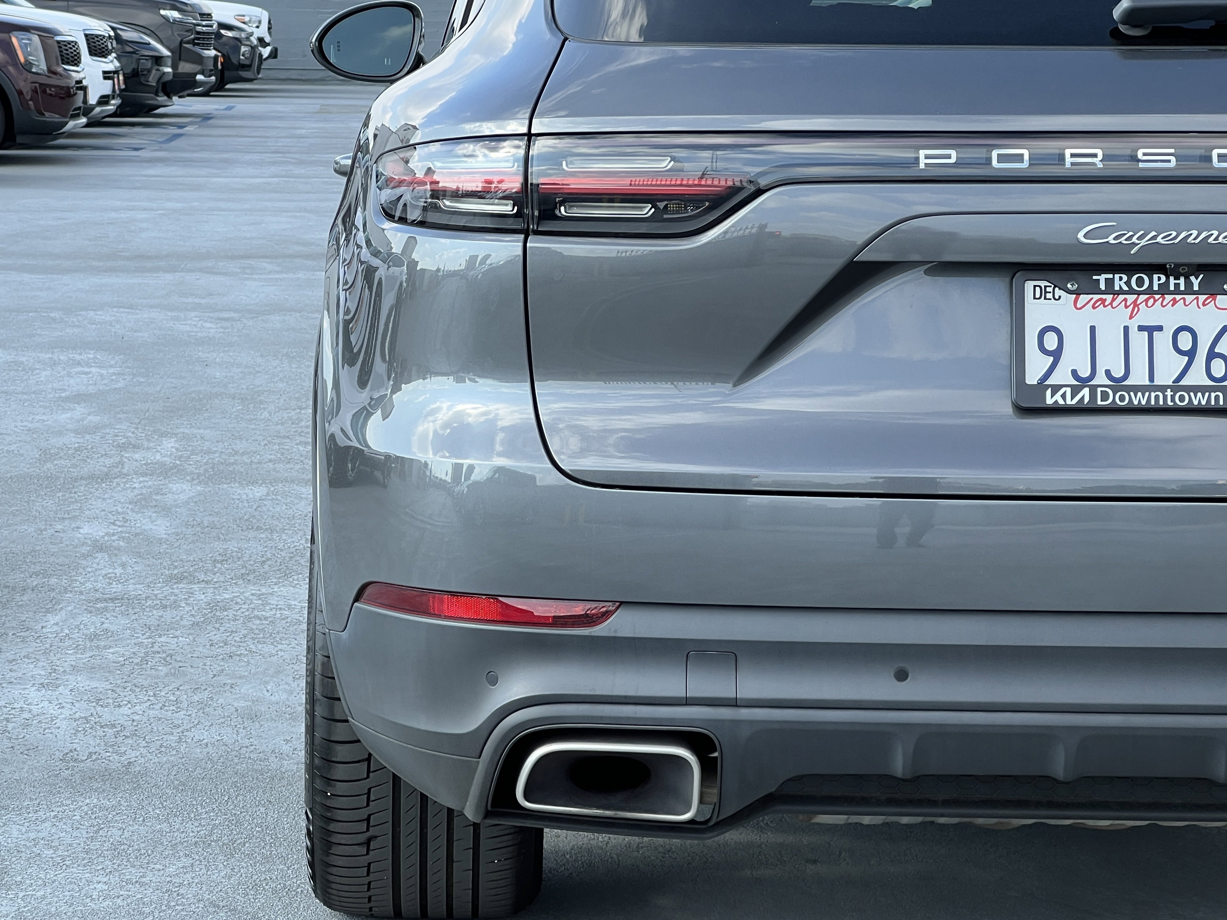 Used 2021 Porsche Cayenne image 6