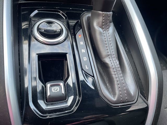 Used 2024 Chevrolet Colorado W/T w/ Safety Package image 27