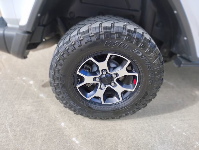 Used 2022 Jeep Wrangler Unlimited Rubicon w/ LED Lighting Group image 14