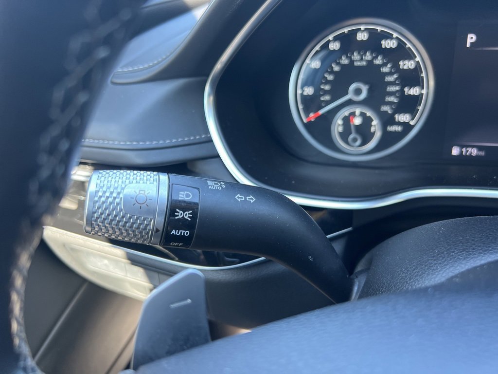 Used 2023 Genesis G80 2.5T image 31