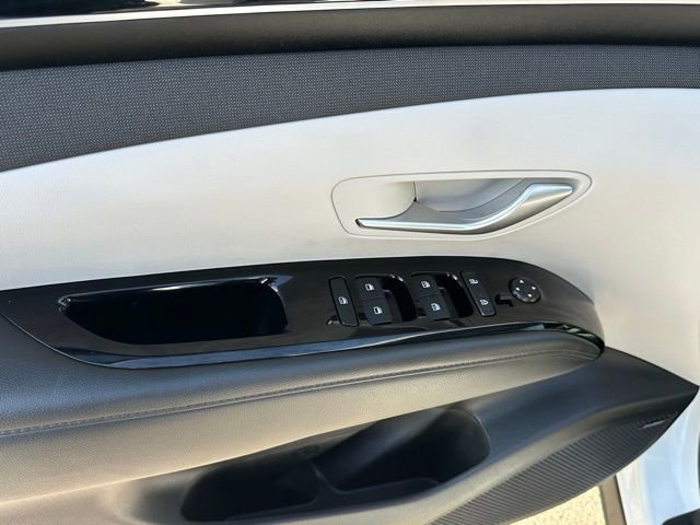 Used 2022 Hyundai Tucson SEL w/ Convenience + Premium Package FWD image 19
