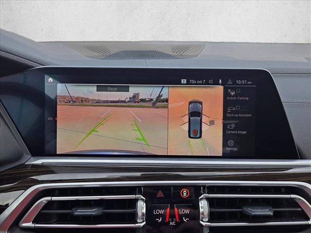 Used 2020 BMW X7 xDrive40i w/ Premium Package AWD/4WD image 13