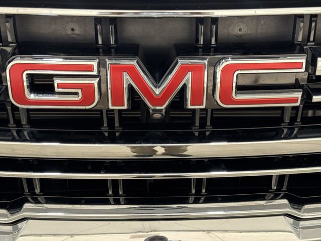 Certified 2024 GMC Yukon SLT w/ SLT Luxury Package image 32