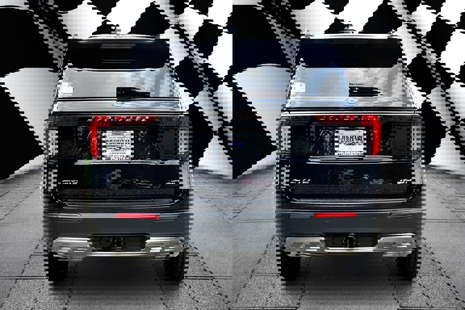 New 2025 Ford Explorer Active w/ Active Comfort Package image 4