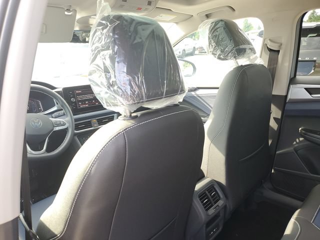 New 2026 Volkswagen Taos SEL AWD/4WD image 14