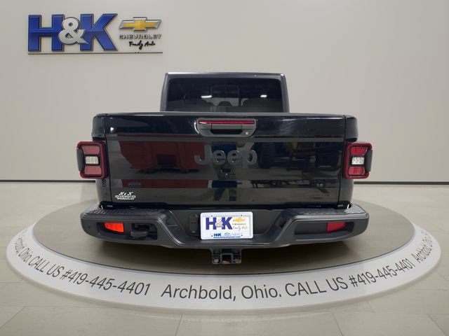 Used 2020 Jeep Gladiator Sport w/ Technology Group AWD/4WD image 5
