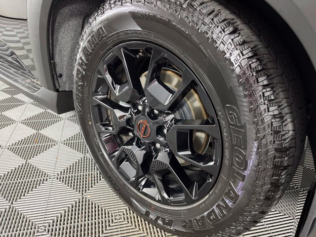Used 2026 Nissan Armada PRO-4X AWD/4WD image 15