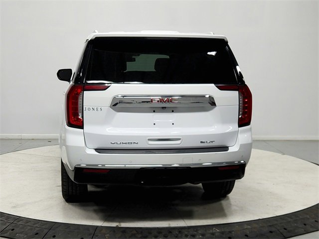 Used 2022 GMC Yukon XL SLT image 6