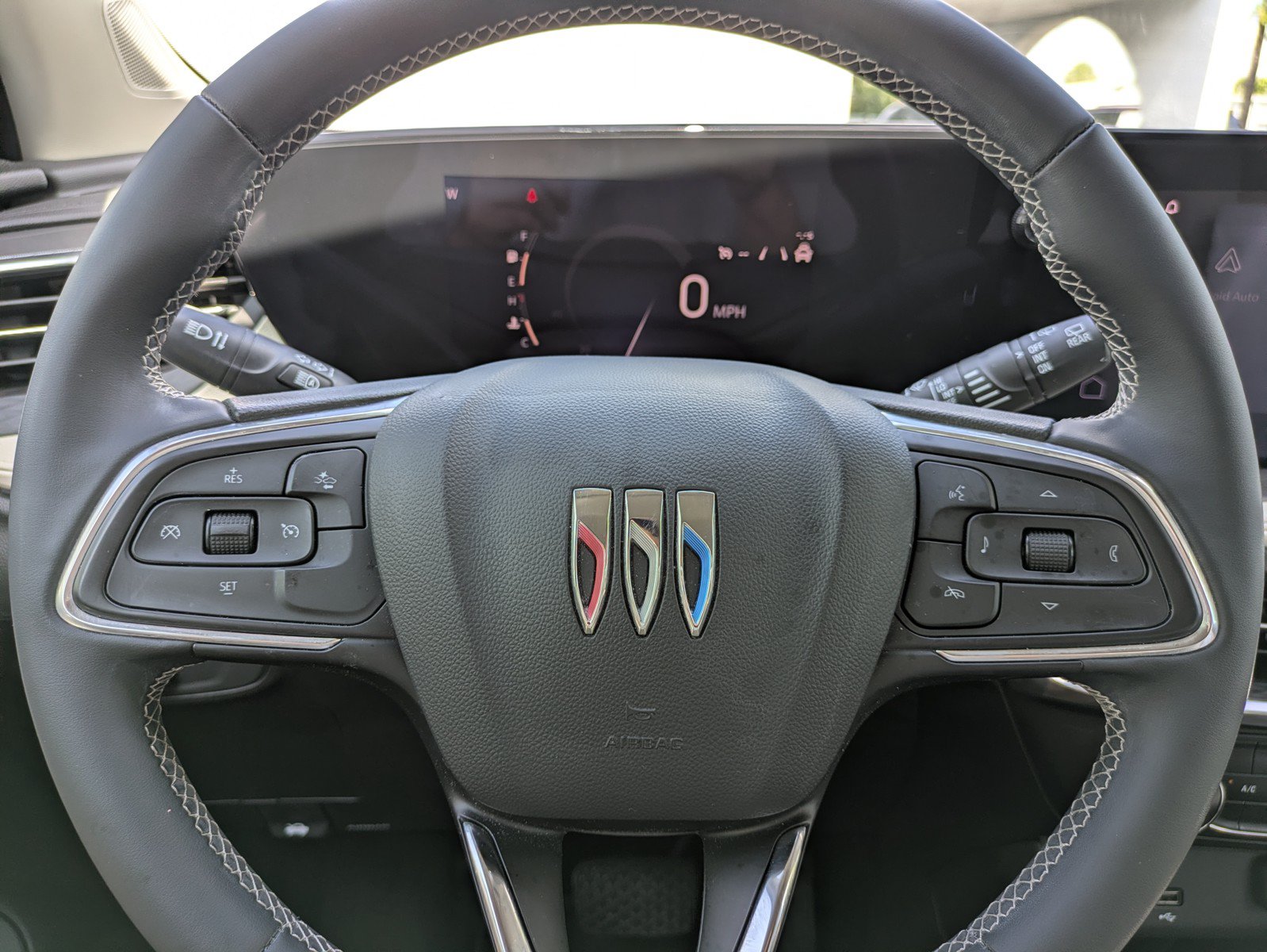 Used 2024 Buick Encore GX Preferred FWD image 23