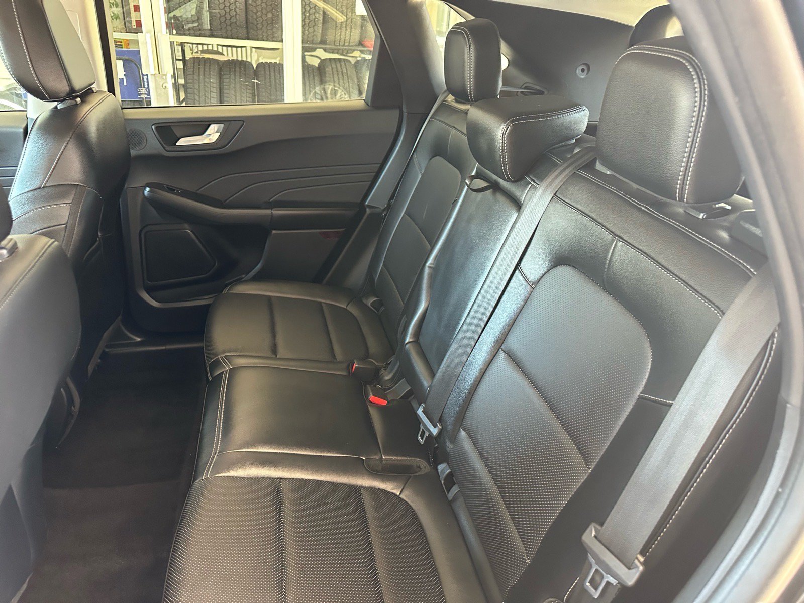 Certified 2022 Ford Escape SEL w/ Technology Package FWD image 23
