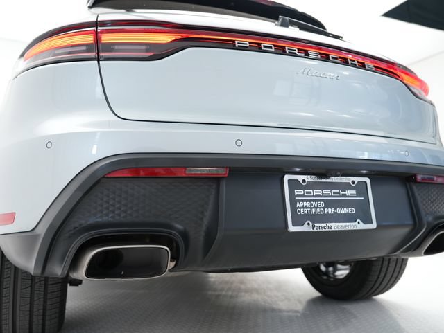 Certified 2026 Porsche Macan AWD/4WD image 37
