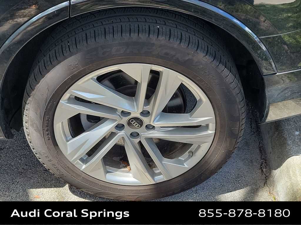 Certified 2023 Audi Q7 3.0T Premium w/ Convenience Package AWD/4WD image 23