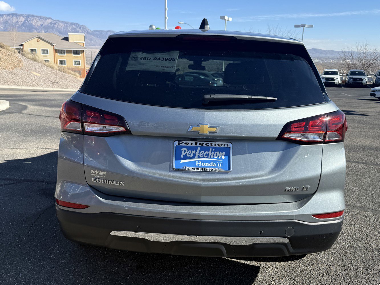 Used 2024 Chevrolet Equinox LT AWD/4WD image 6