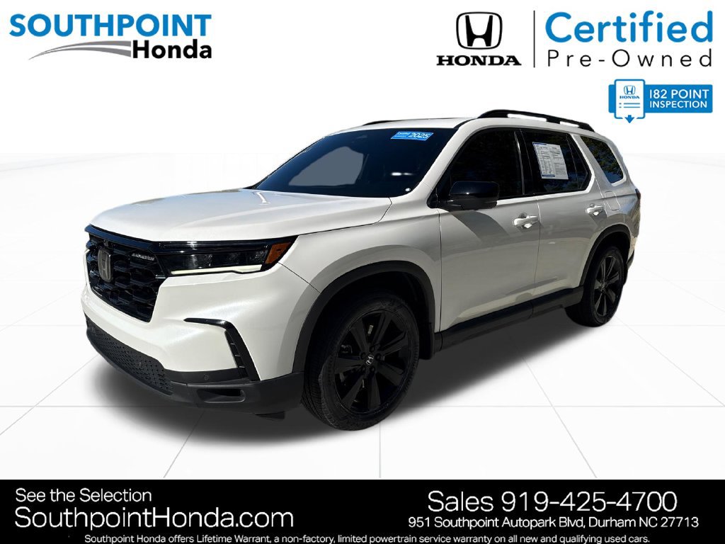 Certified 2025 Honda Pilot Black Edition image 3