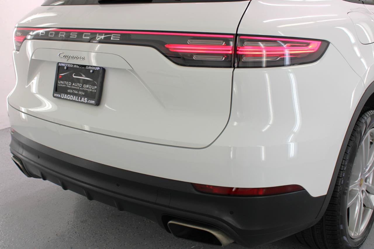 Used 2020 Porsche Cayenne AWD/4WD image 19