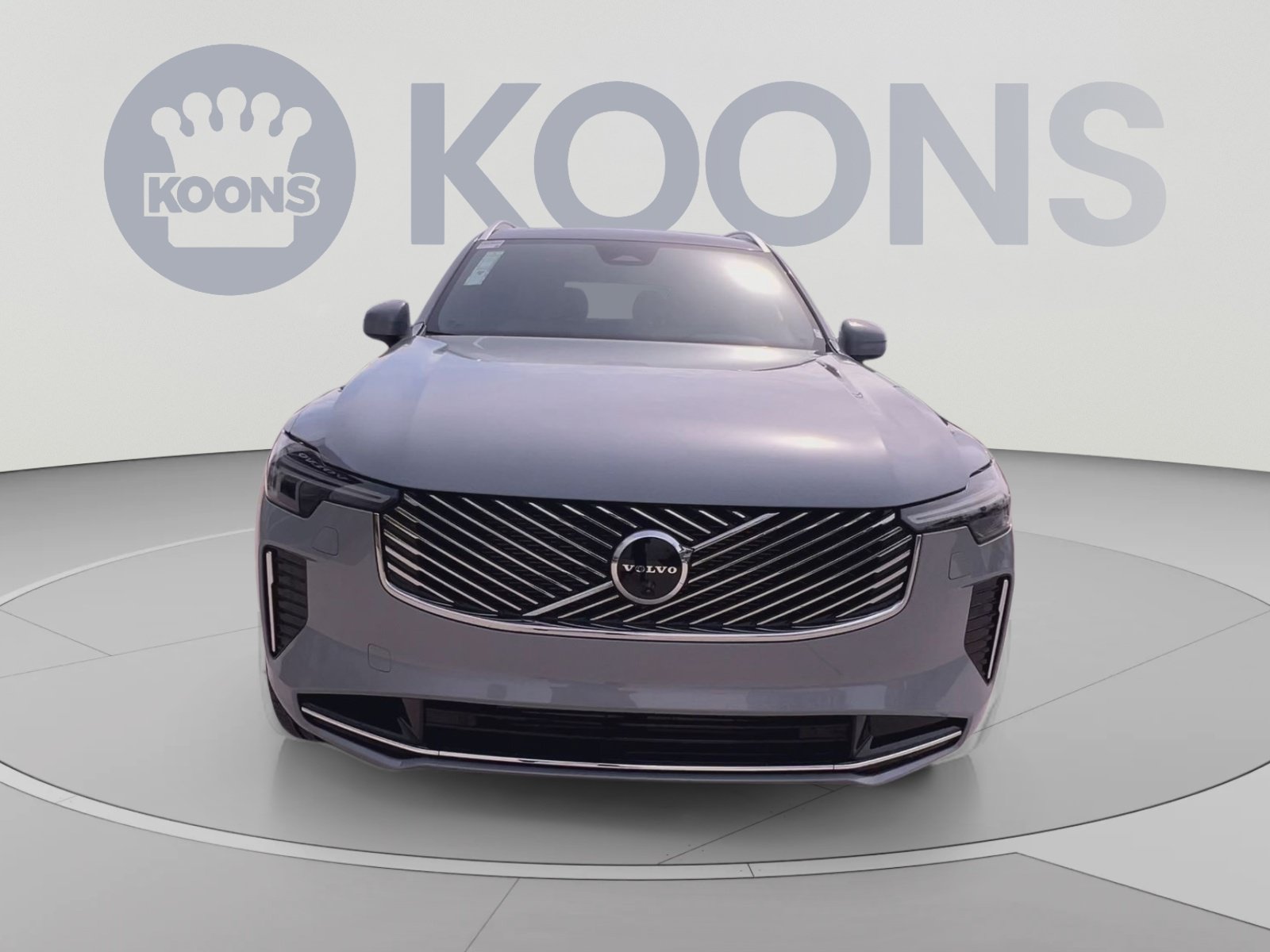 New 2026 Volvo XC90 T8 Plus w/ Protection Package Premier AWD/4WD image 4