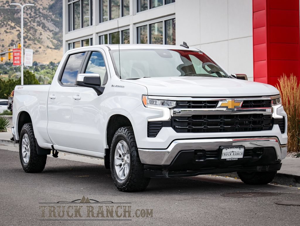 Used 2024 Chevrolet Silverado 1500 LT w/ Protection Package AWD/4WD image 1