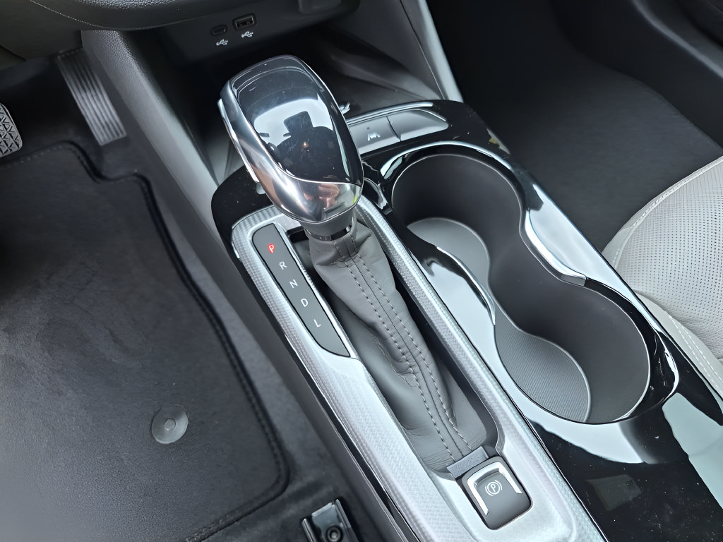 New 2026 Buick Envista Sport Touring FWD image 29