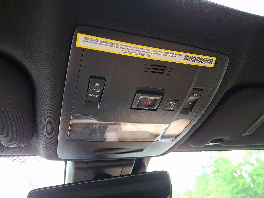 Used 2023 Lexus IS 300 w/ Comfort Package RWD image 27