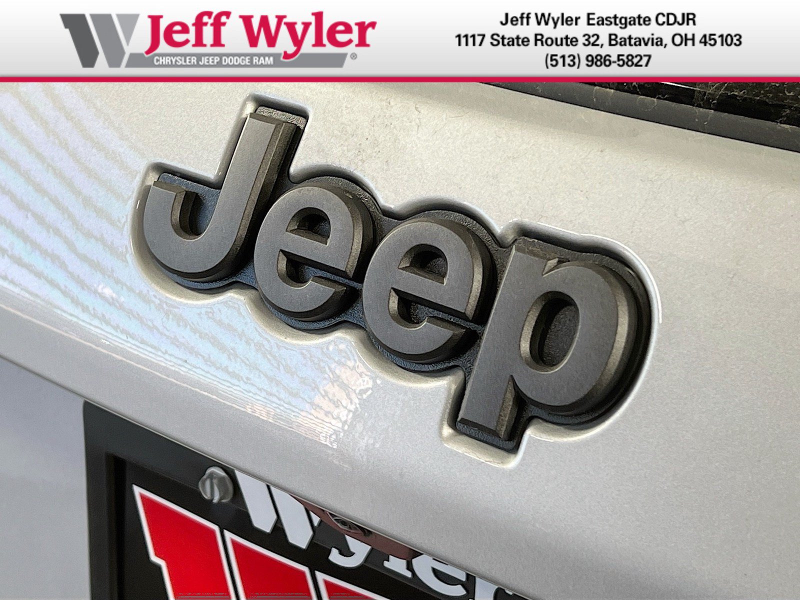 New 2026 Jeep Compass Latitude AWD/4WD image 32