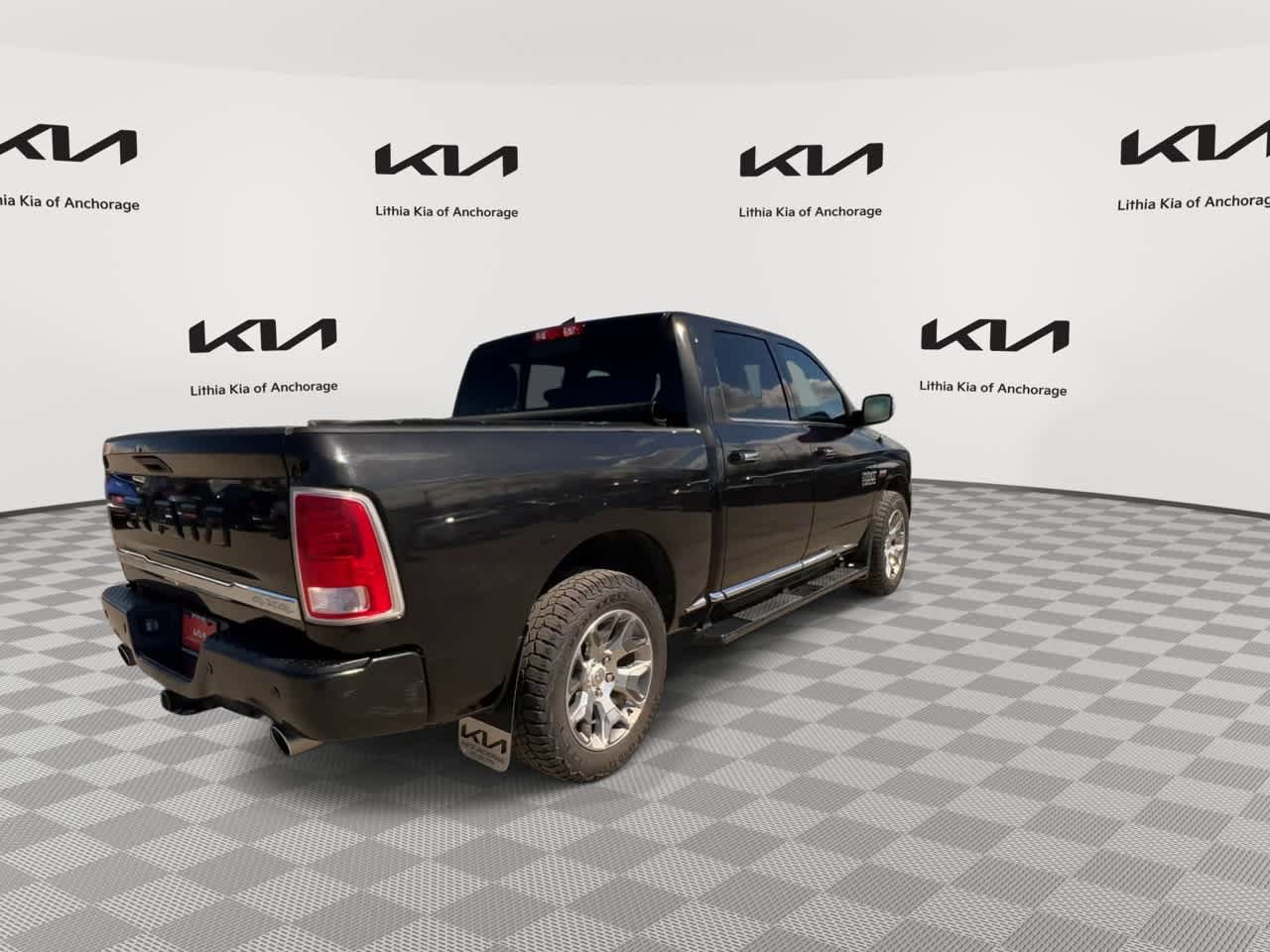 Used 2017 RAM 1500 Limited AWD/4WD image 8