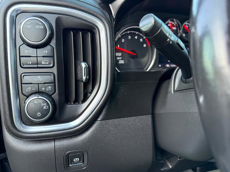 Used 2020 Chevrolet Silverado 1500 LT w/ All-Star Edition image 35