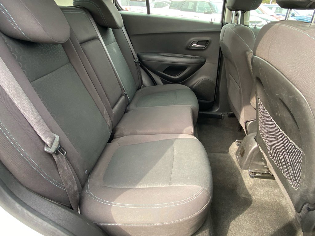 Used 2016 Chevrolet Trax LS image 16
