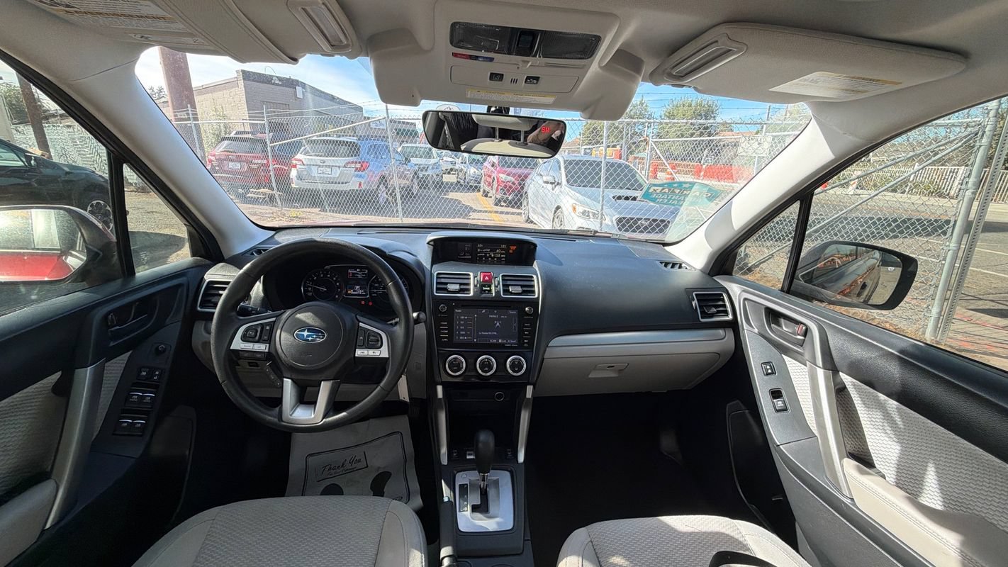 Used 2018 Subaru Forester 2.5i Premium AWD/4WD image 17