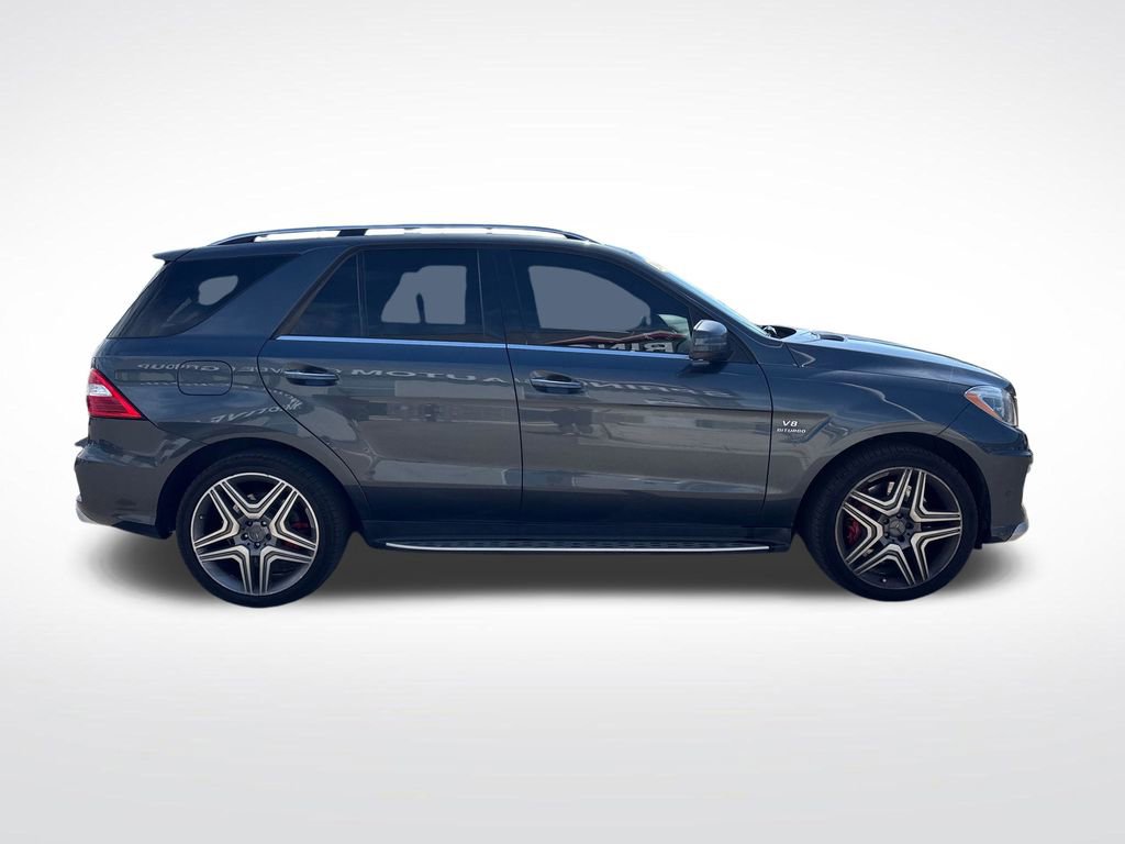 Used 2014 Mercedes-Benz ML 63 AMG 4MATIC image 6