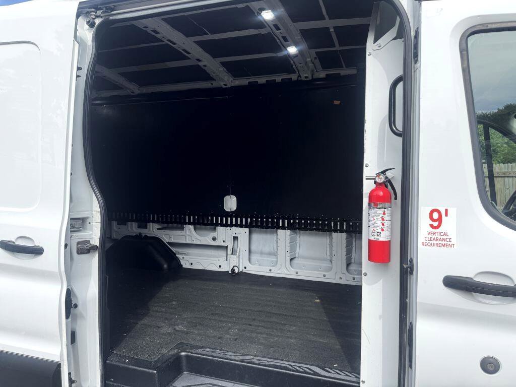 Used 2019 Ford Transit 150 148 Medium Roof image 6