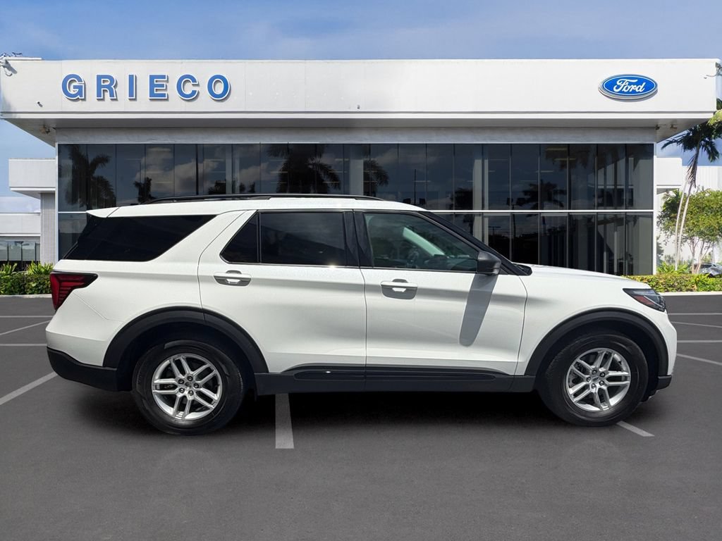 New 2026 Ford Explorer Active w/ Active Comfort Package RWD image 8