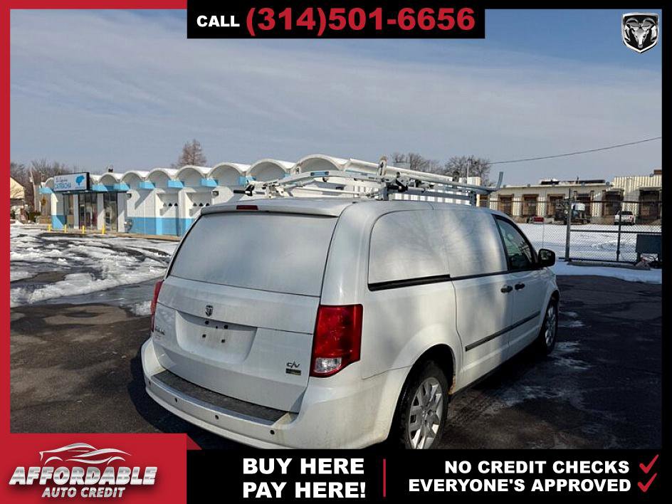 Used 2014 RAM C/V Tradesman image 5