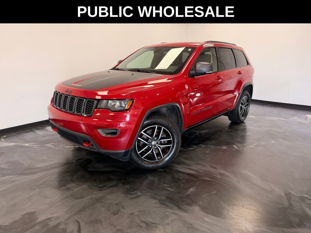 Used 2018 Jeep Grand Cherokee Trailhawk AWD/4WD image 1