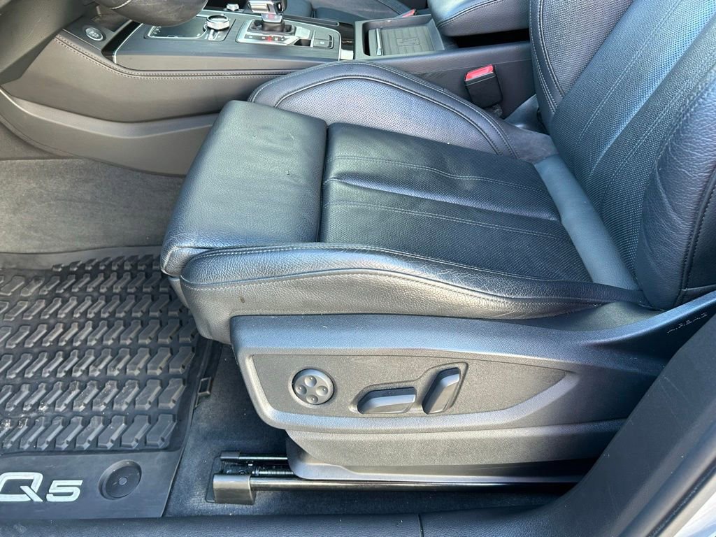 Used 2019 Audi Q5 2.0T Premium Plus w/ Premium Plus Package image 15
