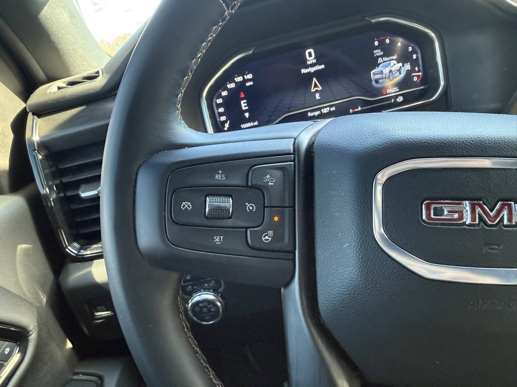 Used 2024 GMC Sierra 2500 AT4 w/ AT4 Preferred Package image 33