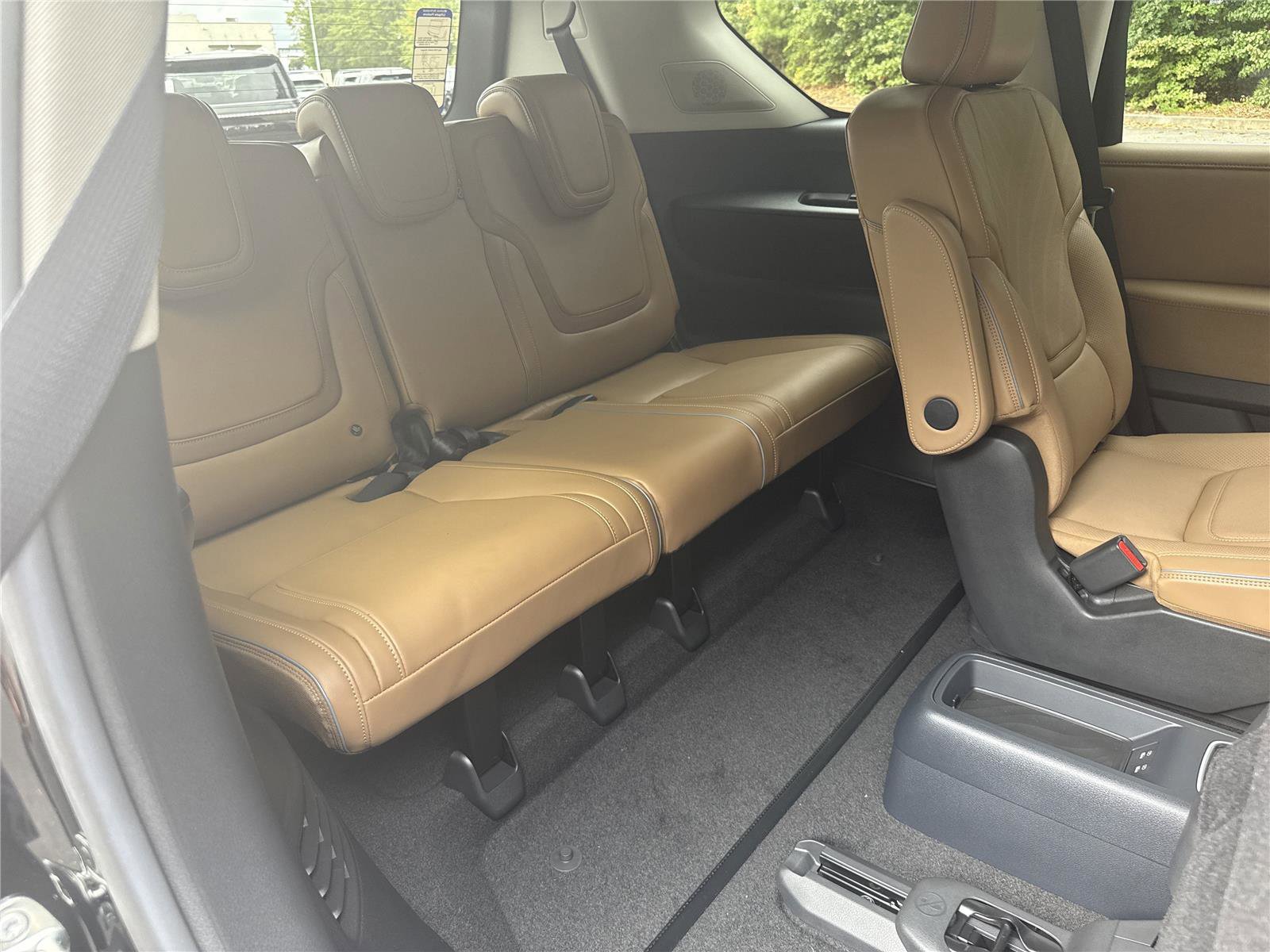 New 2026 INFINITI QX80 Luxe image 50