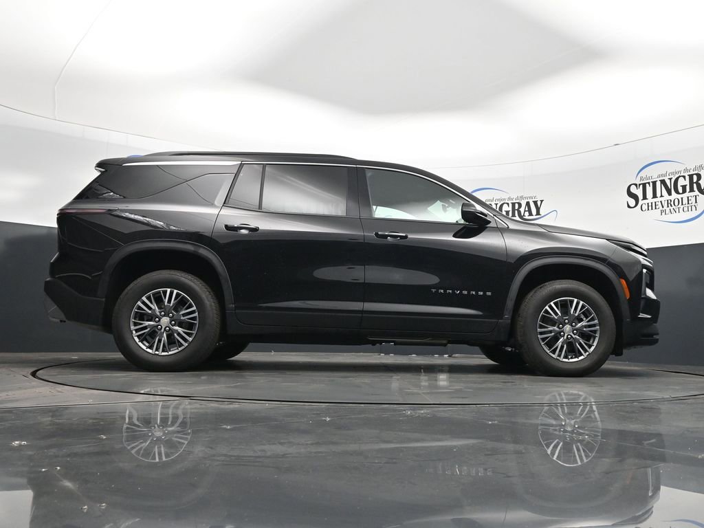 Used 2026 Chevrolet Traverse LT AWD/4WD image 24