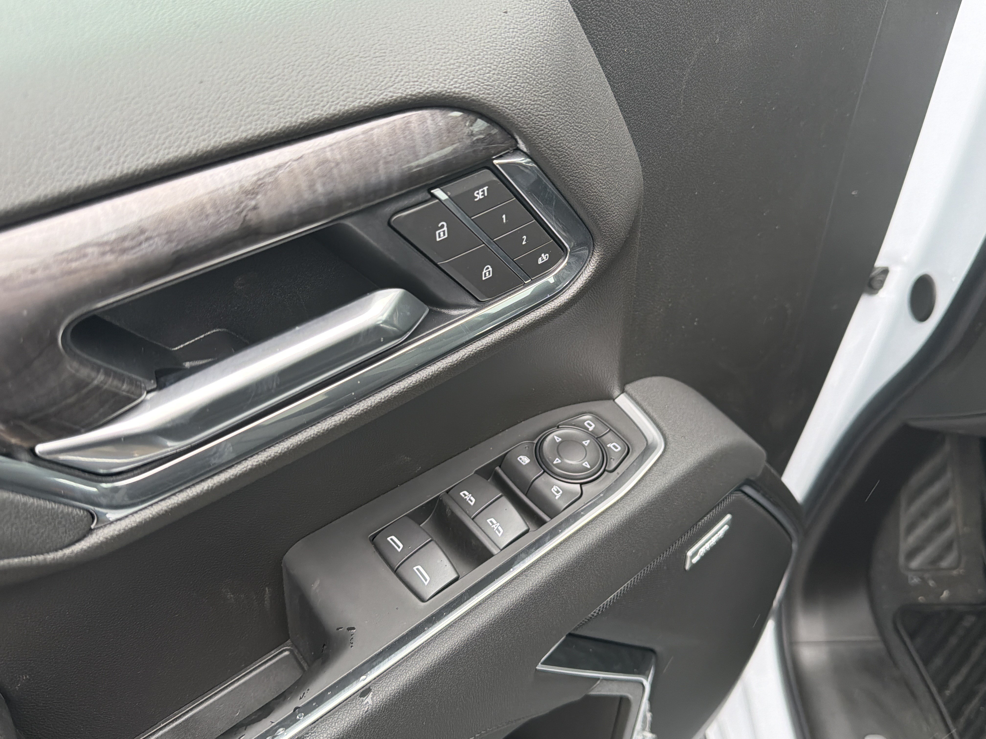 New 2026 Chevrolet Silverado 1500 LTZ AWD/4WD image 15