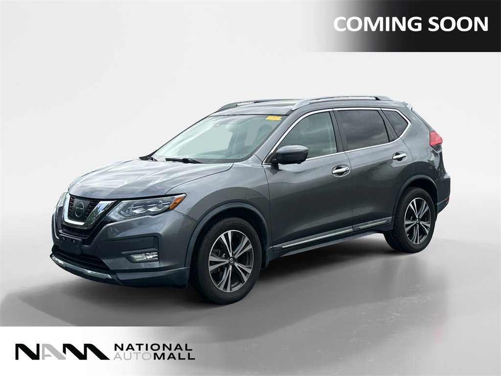 Used 2017 Nissan Rogue SL w/ SL Premium Package
