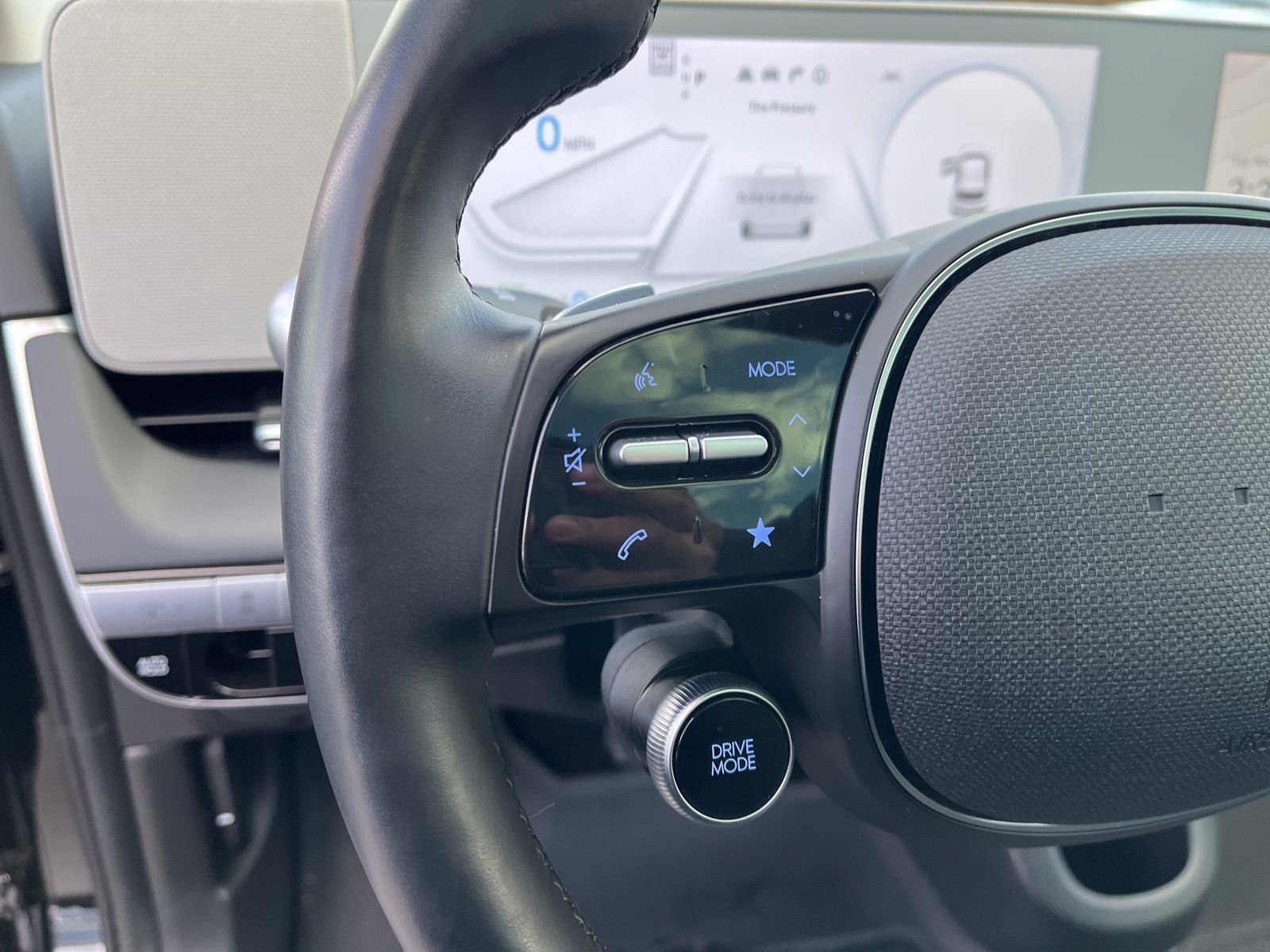 Used 2024 Hyundai Ioniq 5 Limited AWD/4WD image 24