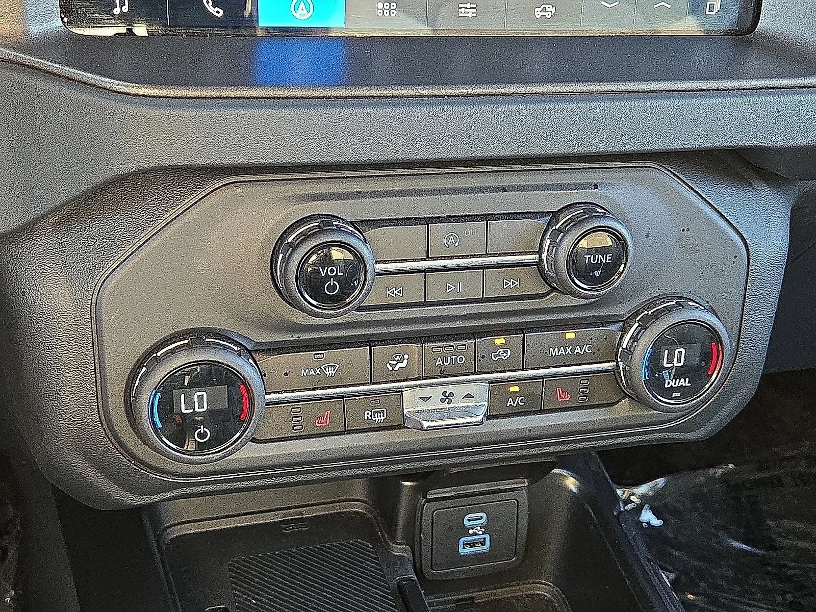 Used 2025 Ford Bronco Big Bend AWD/4WD image 28