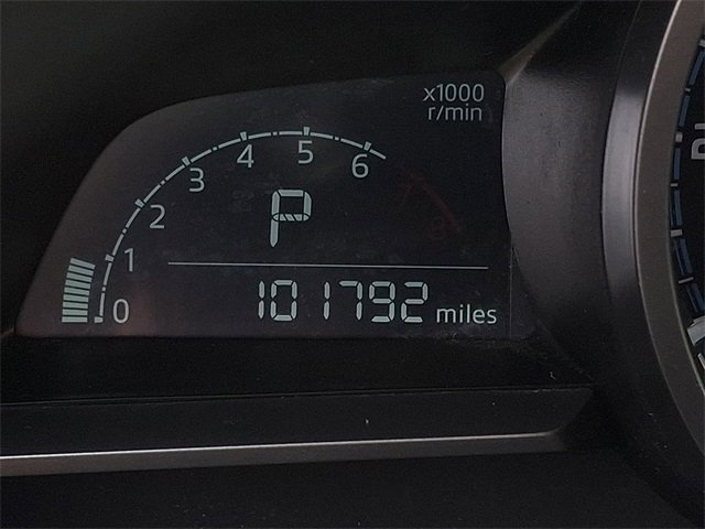 Used 2019 Toyota Yaris LE image 19