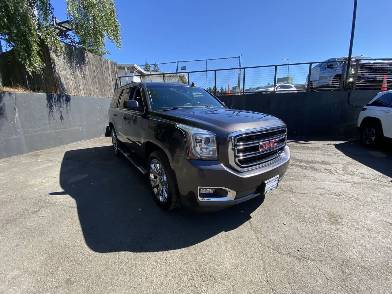 Used 2018 GMC Yukon SLT w/ Open Road Package AWD/4WD image 8