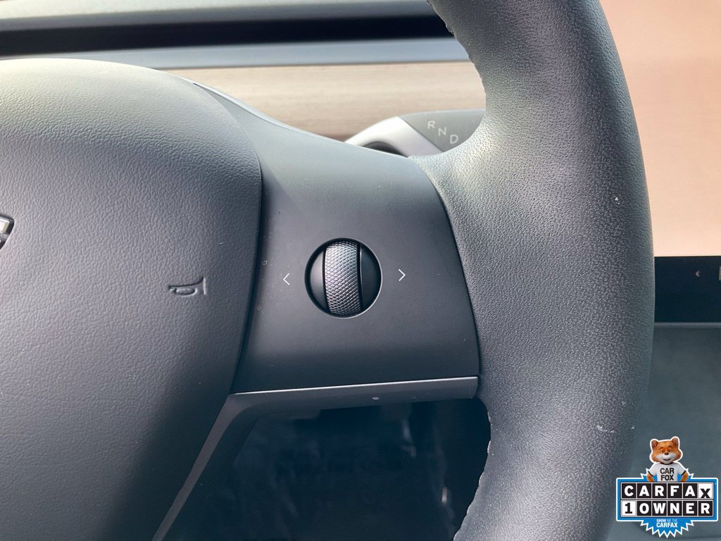Used 2023 Tesla Model 3 Standard Range RWD image 40