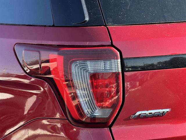 Used 2019 Ford Explorer Sport w/ Equipment Group 401A AWD/4WD image 9