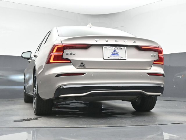 Used 2024 Volvo S60 B5 Plus w/ Climate Package FWD image 40